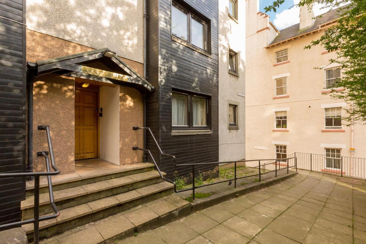 Joivy Chic Apartment In The Heart Of The Royal Mile EDI Eksteriør billede